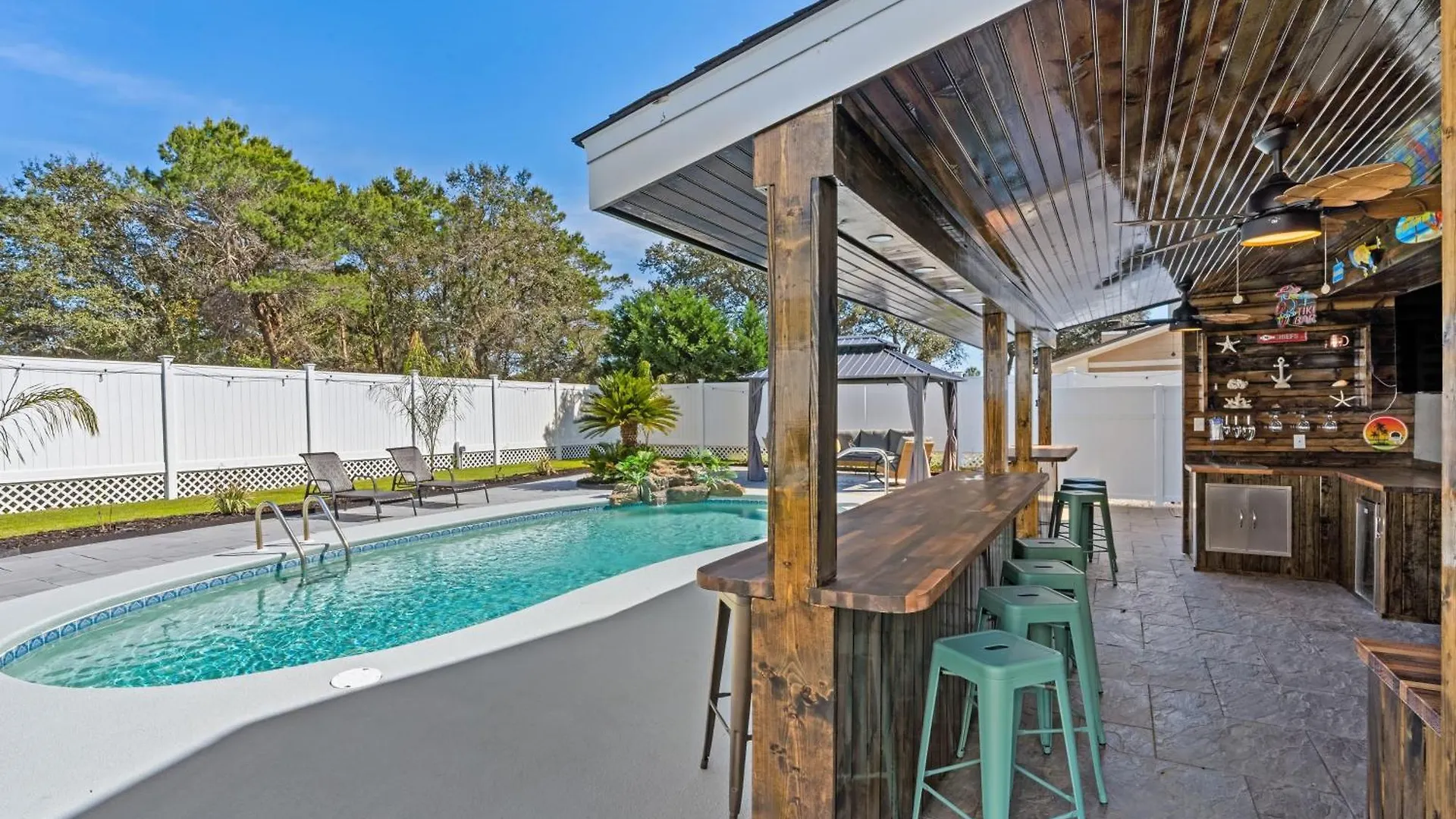 Spacious 3Br W Tiki Bar Shared Pool Walk To Beach Near 30A Pier Park Panama City Beach Casa vacanze