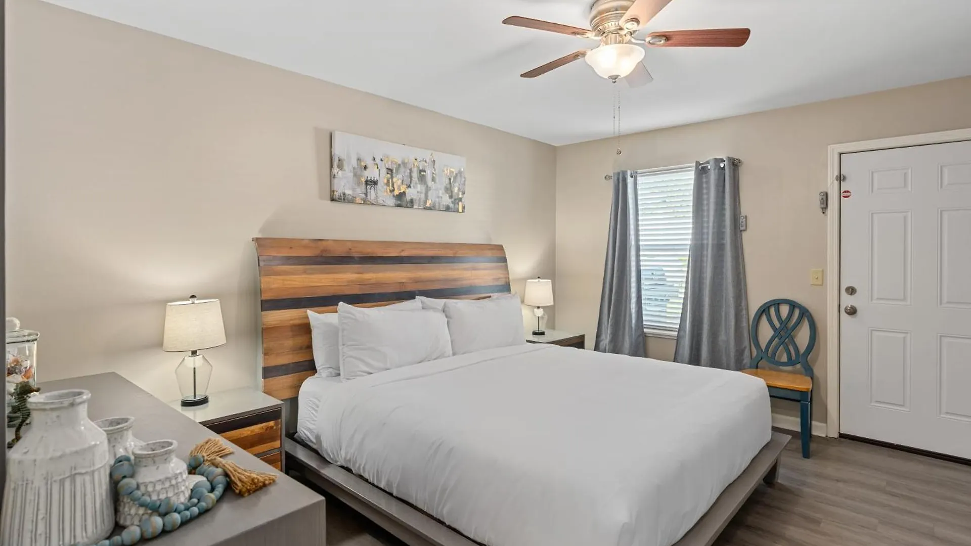 Casa vacanze Spacious 3Br W Tiki Bar Shared Pool Walk To Beach Near 30A Pier Park Panama City Beach Stati Uniti