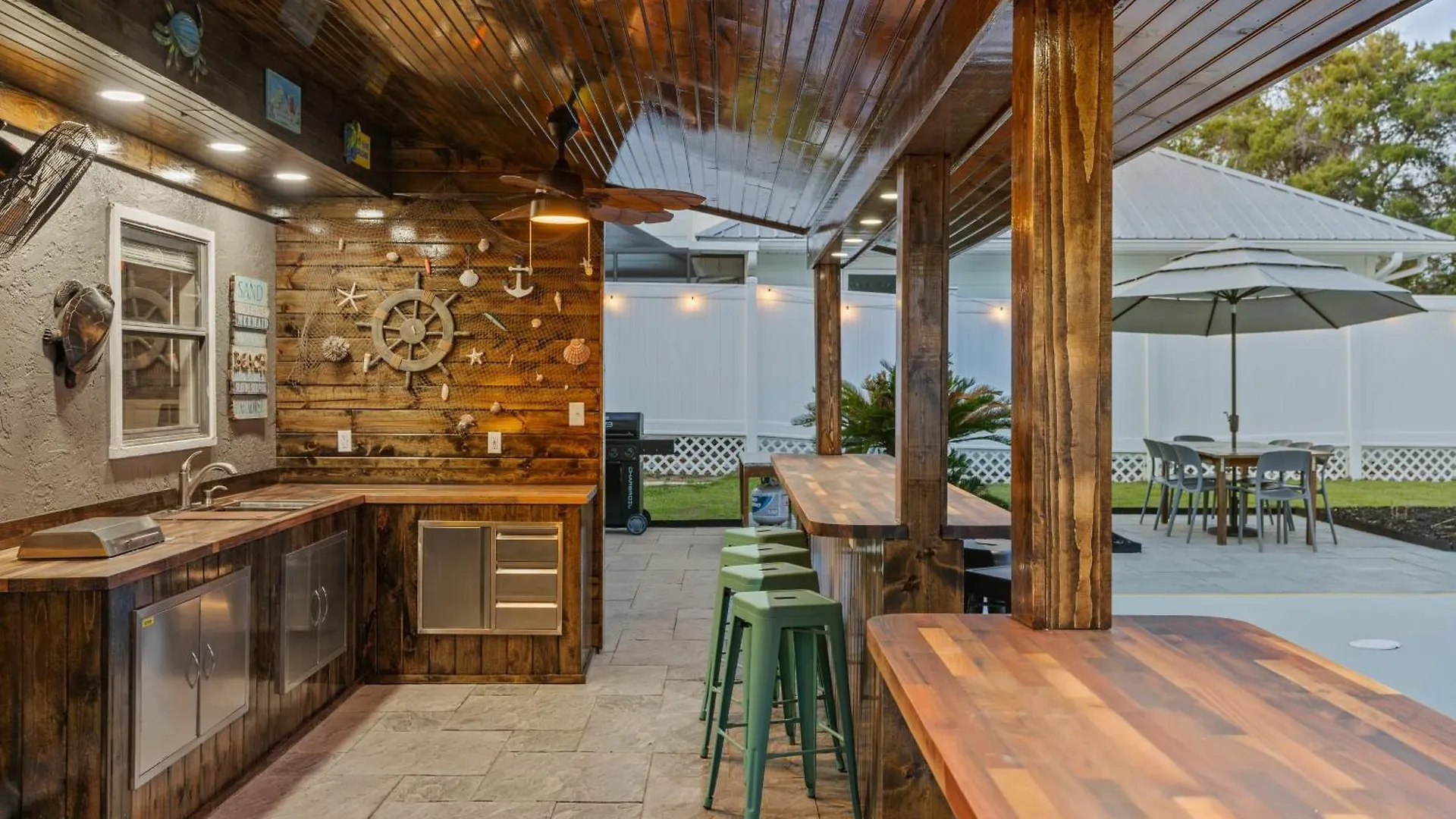Spacious 3Br W Tiki Bar Shared Pool Walk To Beach Near 30A Pier Park Panama City Beach Casa vacanze
