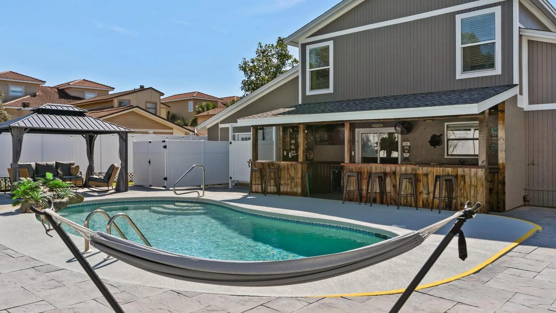 Semesterbostad Spacious 3Br W Tiki Bar Shared Pool Walk To Beach Near 30A Pier Park Panama City Beach