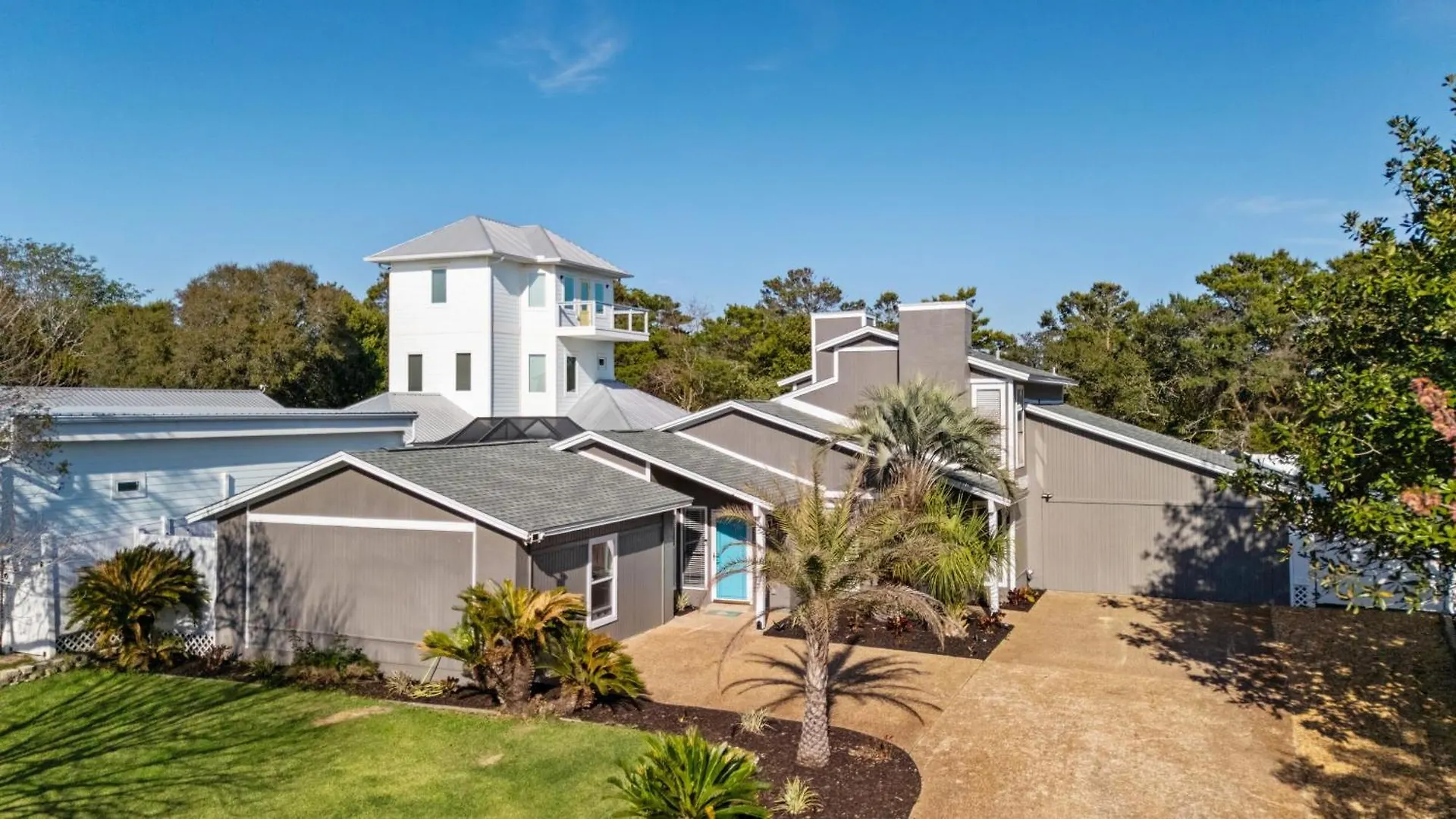 Semesterbostad Spacious 3Br W Tiki Bar Shared Pool Walk To Beach Near 30A Pier Park Panama City Beach